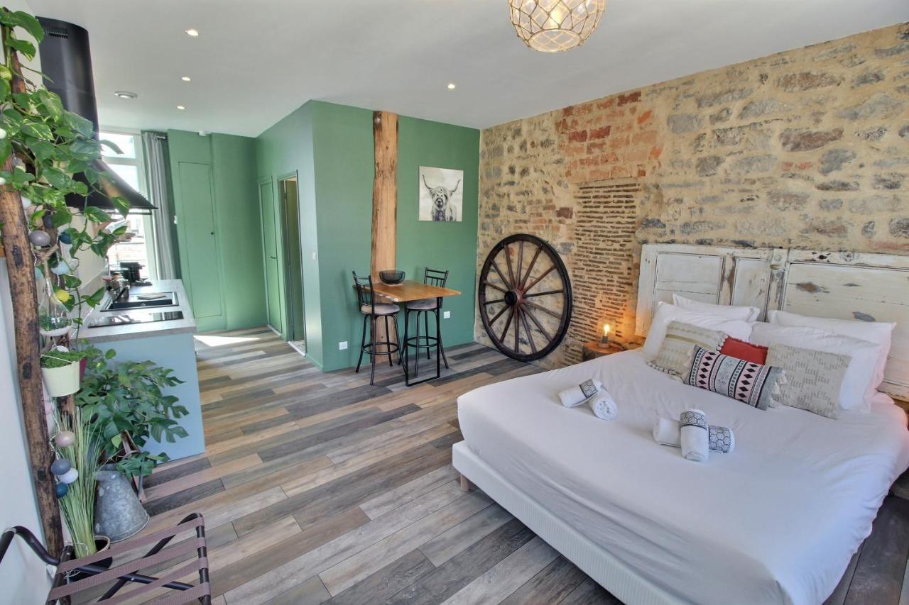 Appartement Centre-Ville Avec Terrasse Rustique Vannes Ngoại thất bức ảnh
